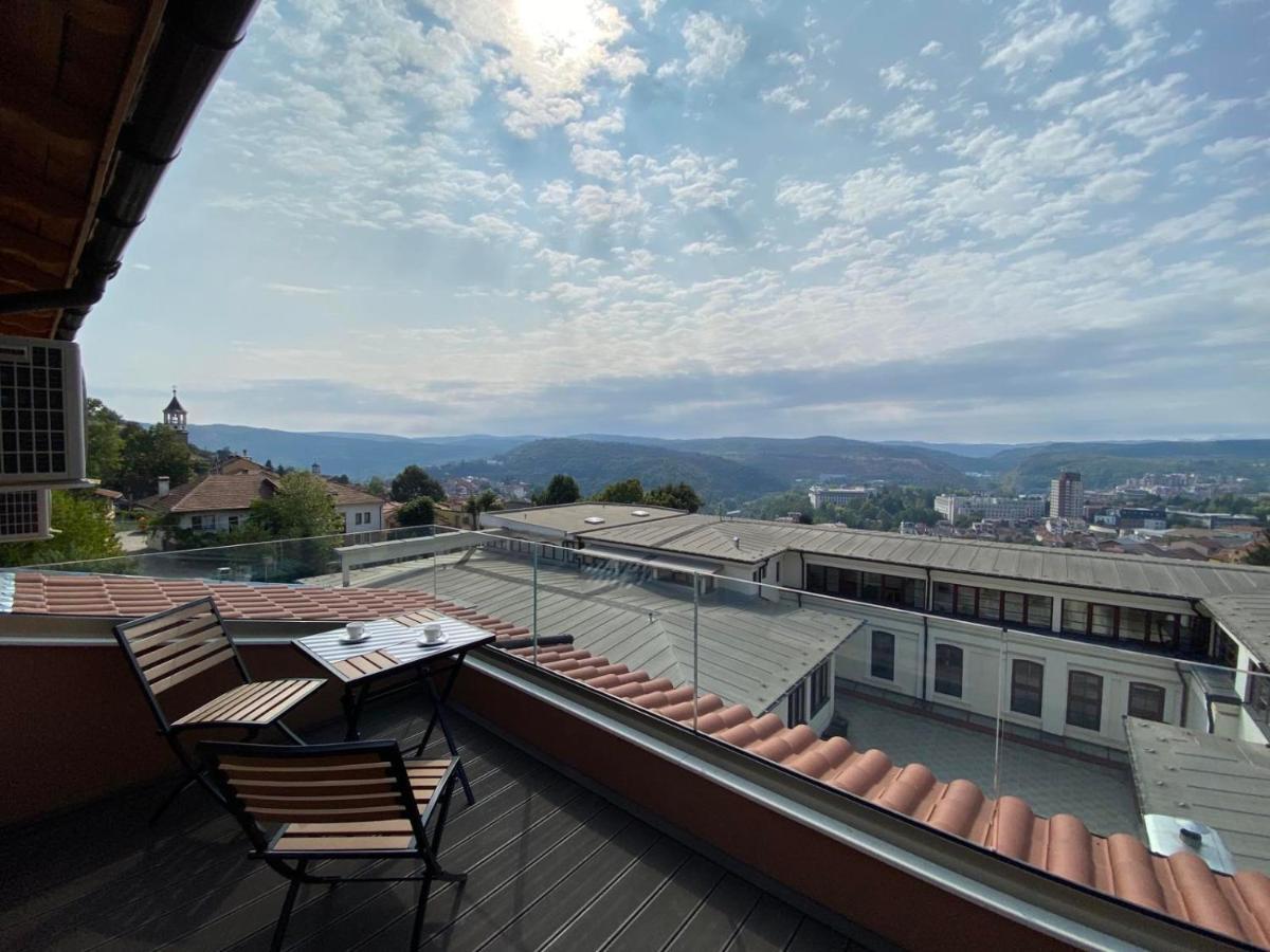 Amazing View And Cozy Atmosphere Veliko Tarnovo Exterior photo