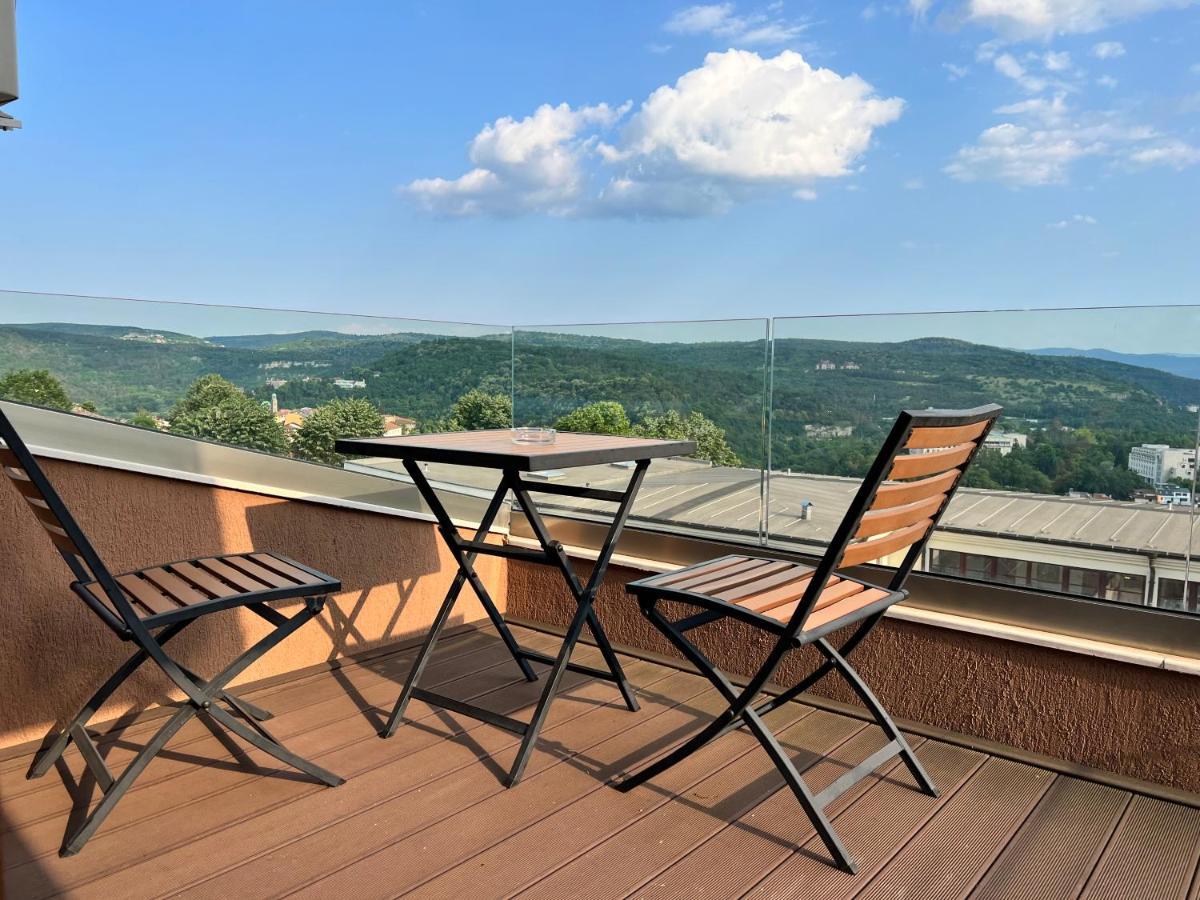 Amazing View And Cozy Atmosphere Veliko Tarnovo Exterior photo